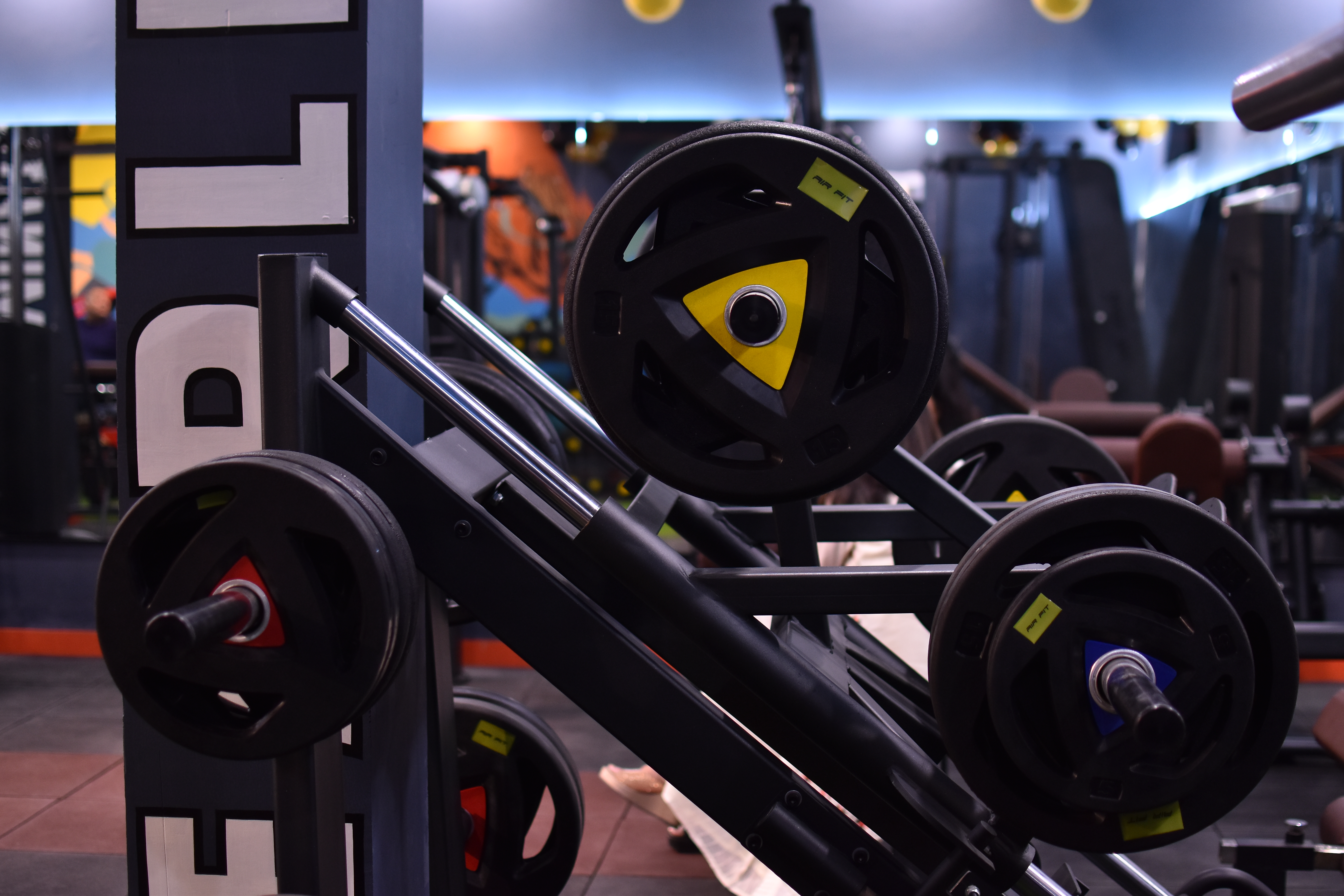LIV FIT GYM Kalkaji - gym floor and equipment photo 4